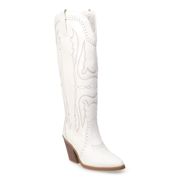 White and Brown Heeled Boots with Western Flair - Picture 1 of 4